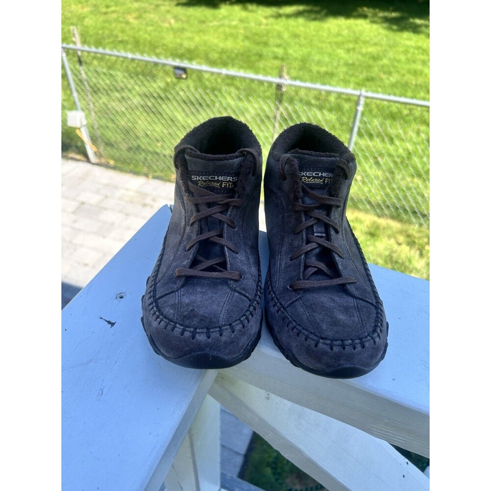 Skechers Relaxed Fit Women’s Size 8.5 Brown Suede Faux Fur Memory Foam Shoes